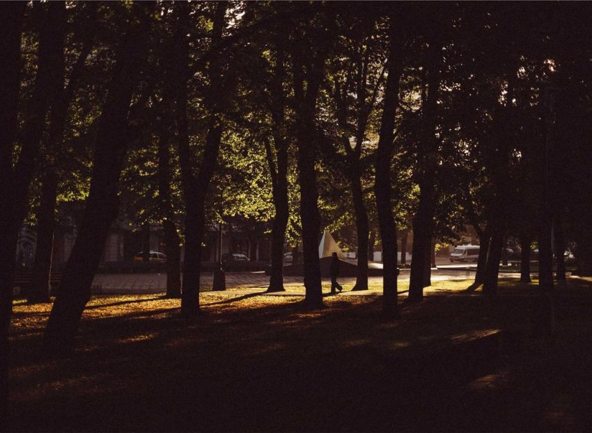 Bocor Alus! Duo HP Baru Motorola Moto G67 & G77 Siap Sikat Game Mobile Budget, Cek Speknya!