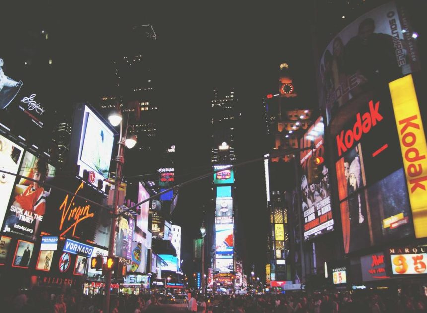 Bocor Alus! Duo HP Baru Motorola Moto G67 & G77 Siap Sikat Game Mobile Budget, Cek Speknya!