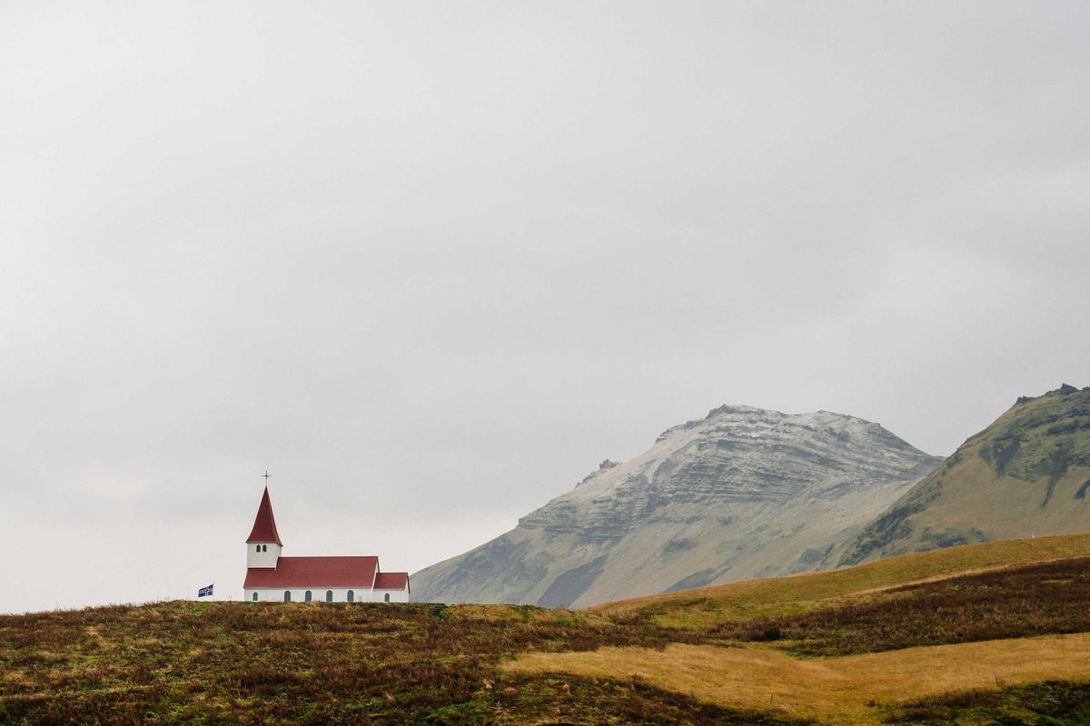 Bocor Alus! Duo HP Baru Motorola Moto G67 & G77 Siap Sikat Game Mobile Budget, Cek Speknya!