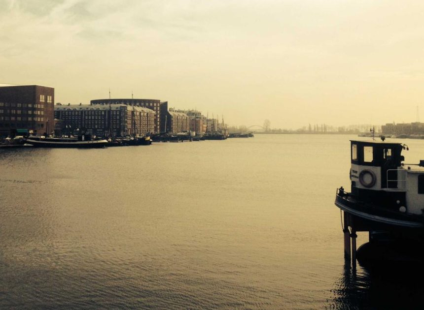 Bocor Alus! Duo HP Baru Motorola Moto G67 & G77 Siap Sikat Game Mobile Budget, Cek Speknya!